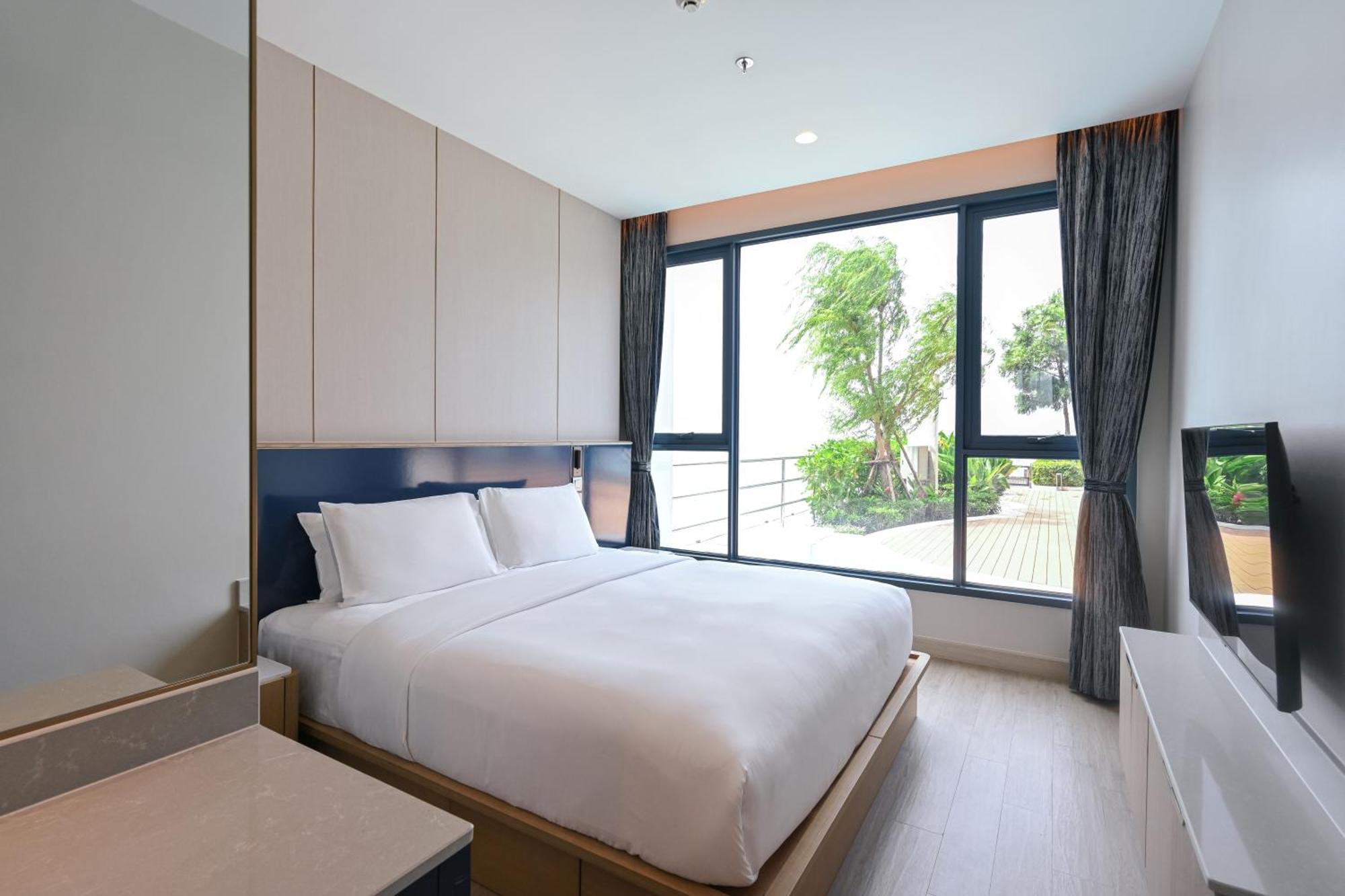S Sriracha Hotel & Residence Si Racha Exterior photo