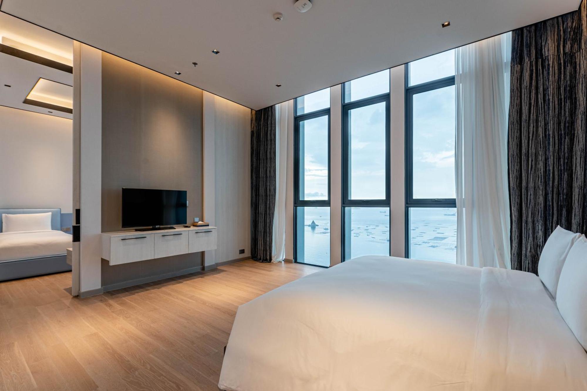 S Sriracha Hotel & Residence Si Racha Exterior photo